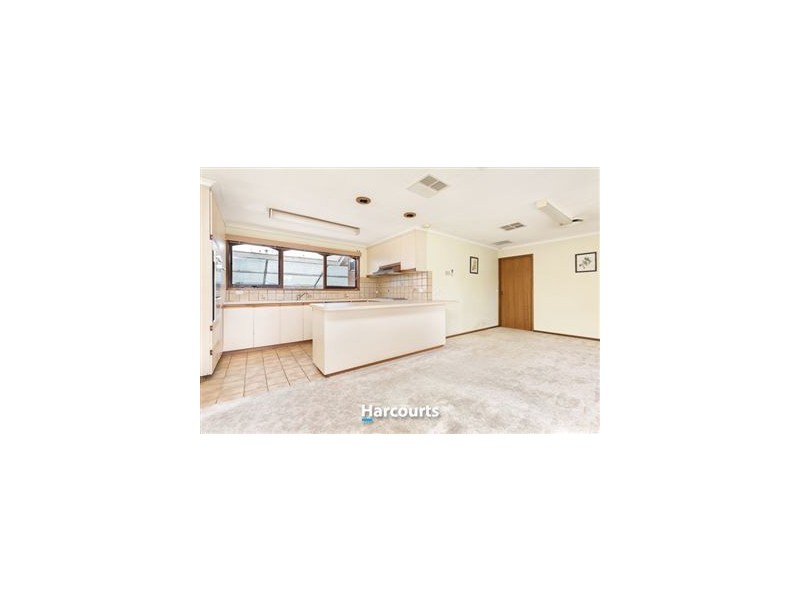 7 County Drive, Berwick VIC 3806