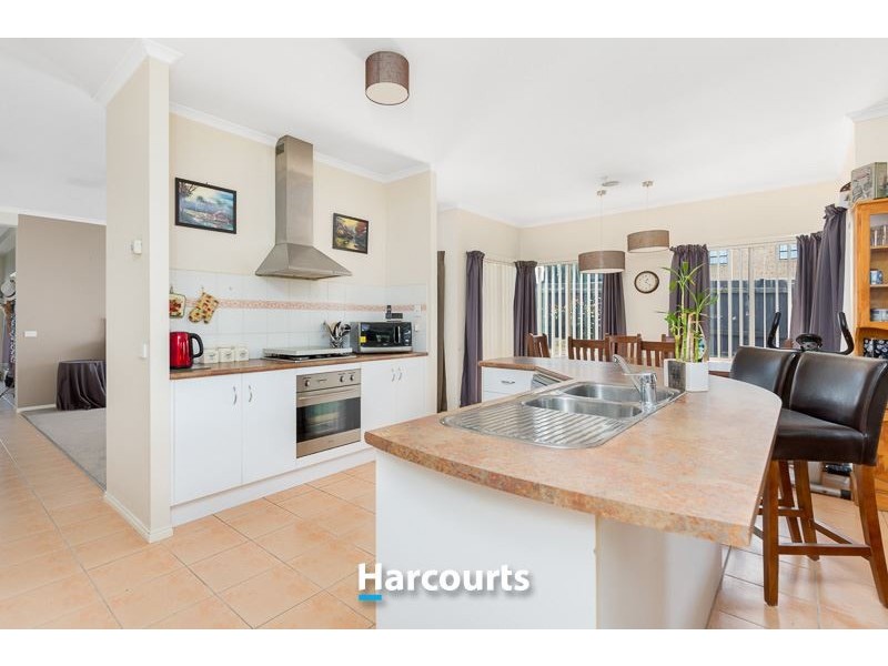 1 Pendulum Place, Berwick VIC 3806