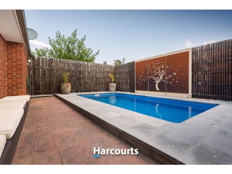 7 Parish Court, Narre Warren South VIC 3805