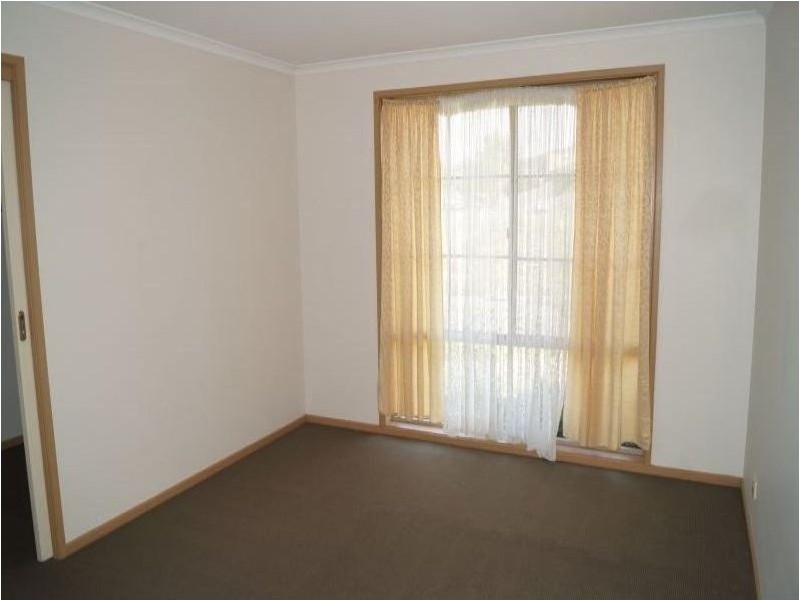 1/ 10 Azalea Court, Narre Warren VIC 3805