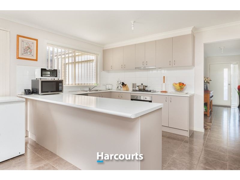 13 Brocker Street, Clyde North VIC 3978