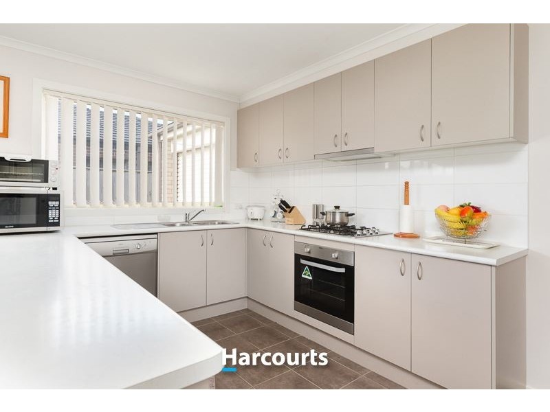 13 Brocker Street, Clyde North VIC 3978