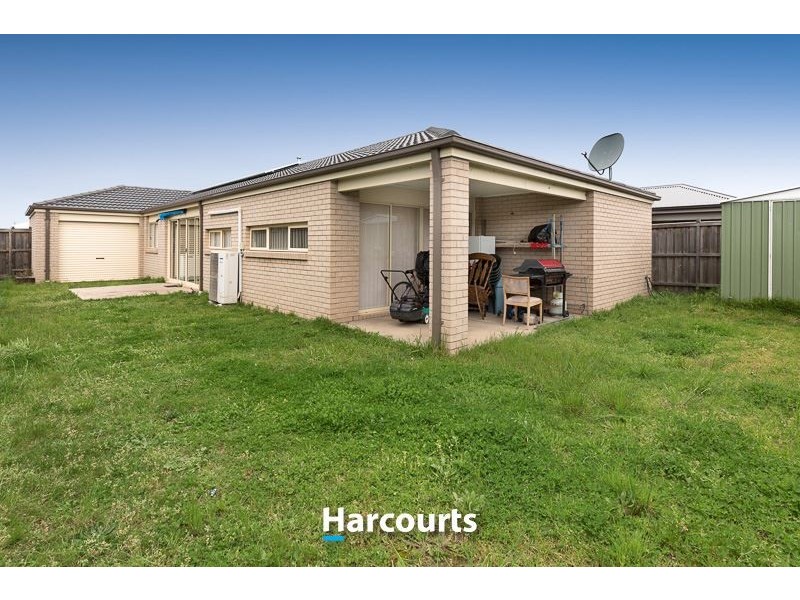 13 Brocker Street, Clyde North VIC 3978
