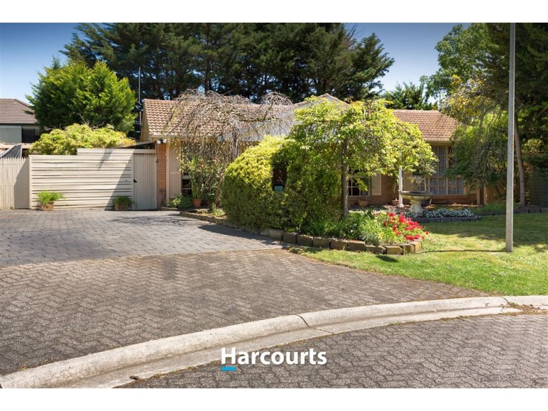 9 St James Court, Narre Warren VIC 3805