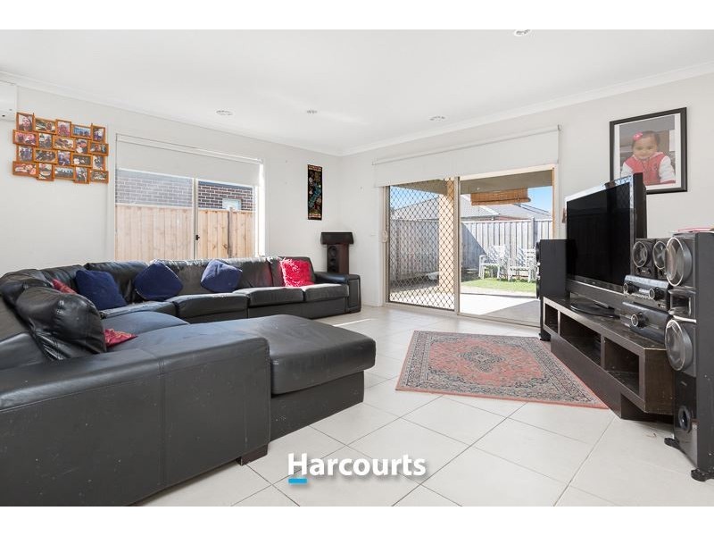 65 Brocker Street, Clyde North VIC 3978