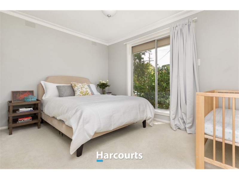 8 York Road, Berwick VIC 3806