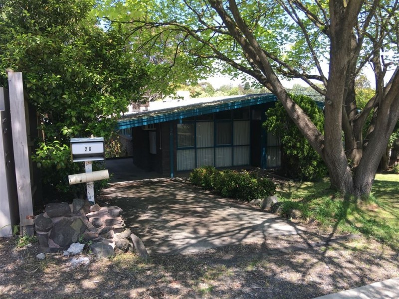 26 Lyall Road, Berwick VIC 3806