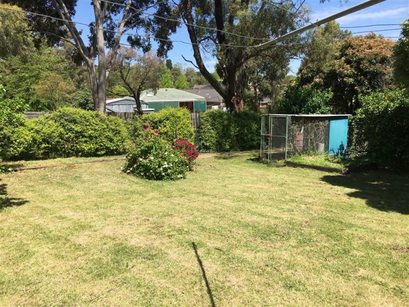 26 Lyall Road, Berwick VIC 3806