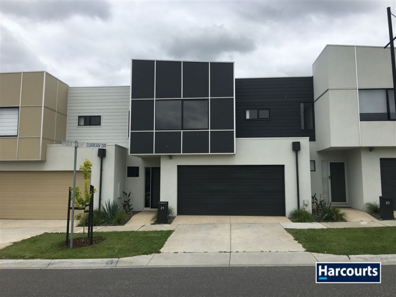 21 Curran Drive, Officer VIC 3809