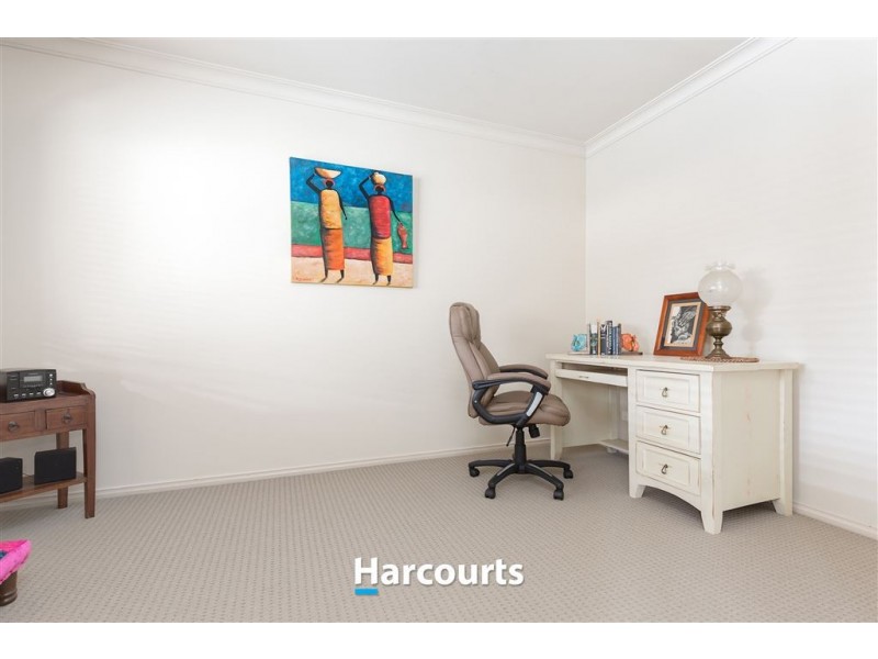 15 Littlecroft Avenue, Narre Warren South VIC 3805