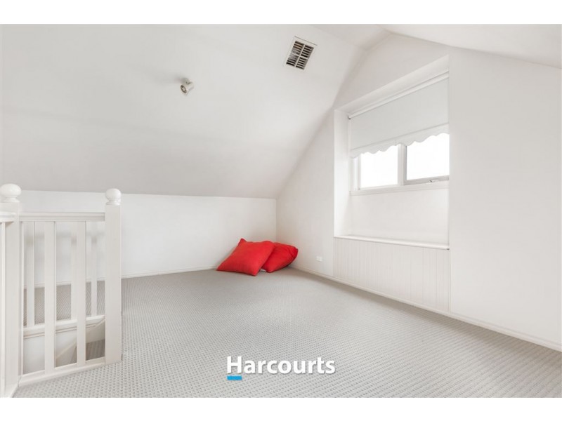 15 Littlecroft Avenue, Narre Warren South VIC 3805