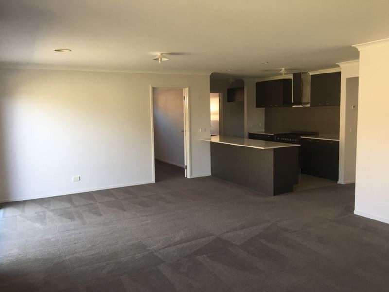 49 Gregson Grove, Lyndhurst VIC 3975