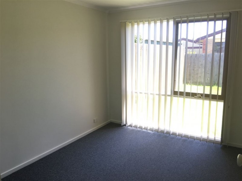 29 Warren Close, Narre Warren VIC 3805