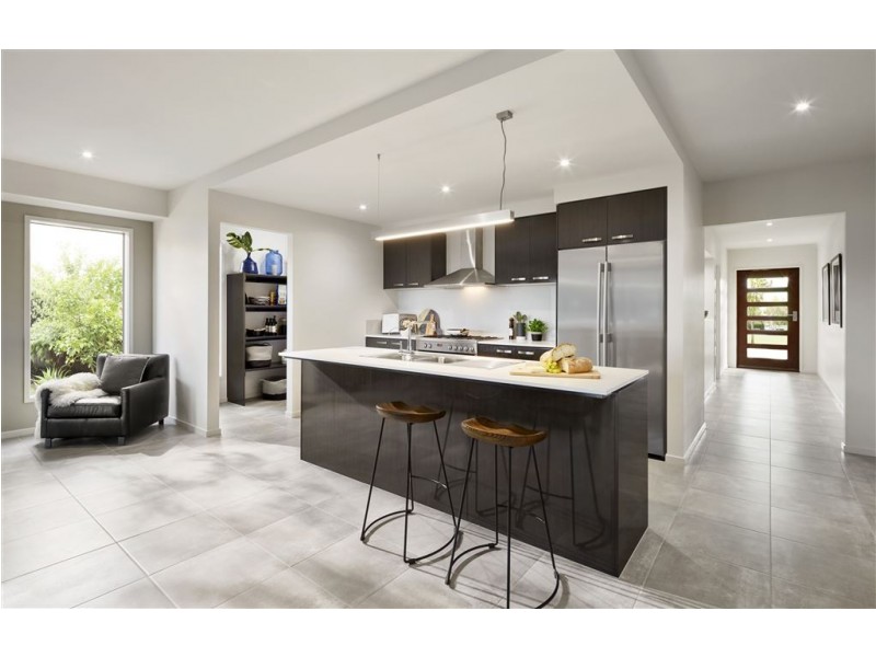 24 Welsh Crescent, Clyde North VIC 3978