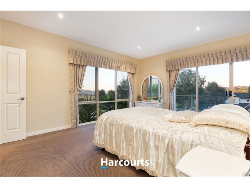 95 Brundrett Road, Narre Warren North VIC 3804