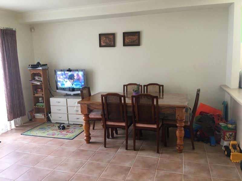 135 Bemersyde Drive, Berwick VIC 3806