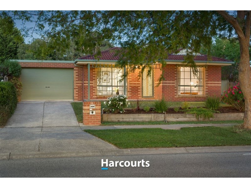 64 Lake View Drive, Narre Warren South VIC 3805