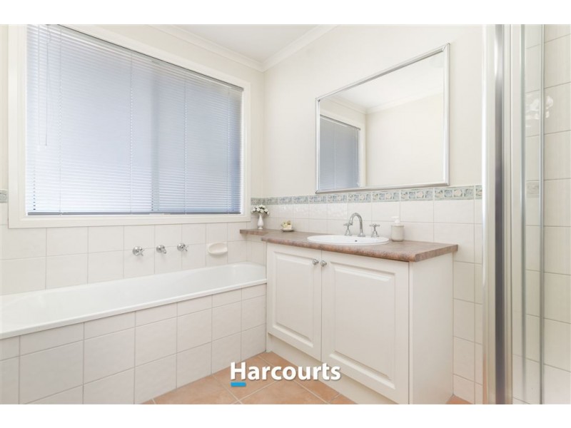 12 Mahogany Court, Pakenham VIC 3810