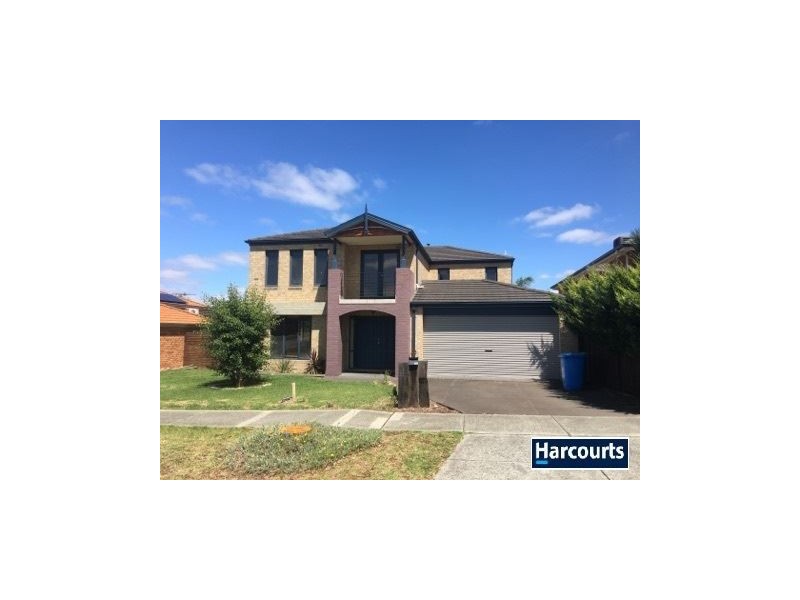 5 Eucumbene Drive, Berwick VIC 3806