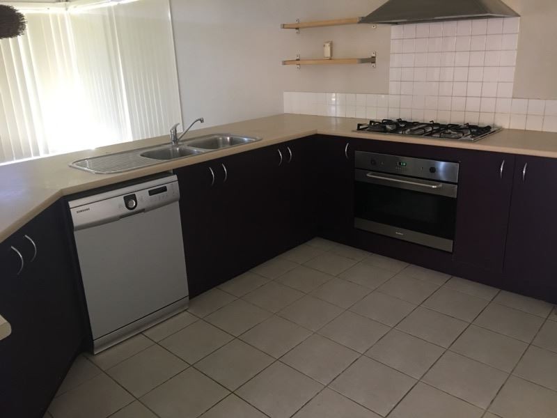 5 Eucumbene Drive, Berwick VIC 3806