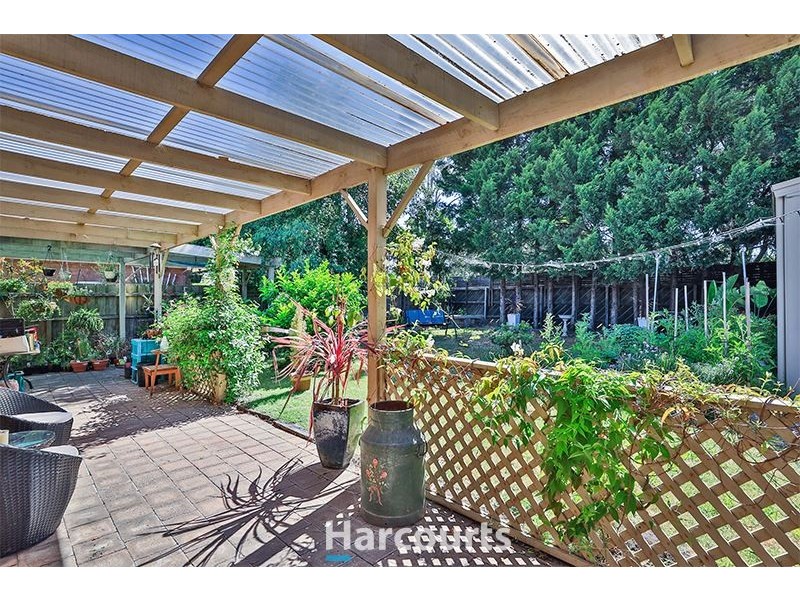 8 Pioneer Court, Berwick VIC 3806