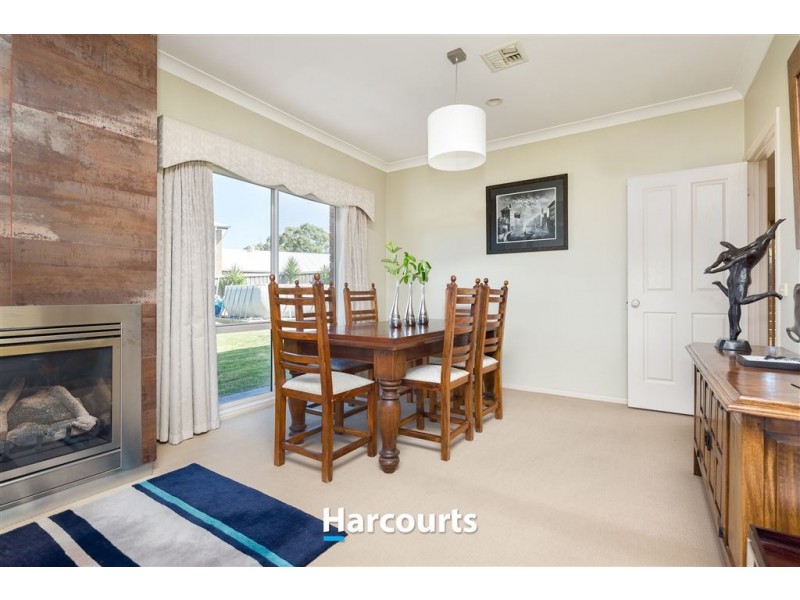 12 Matheson Court, Berwick VIC 3806