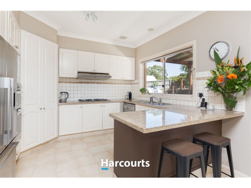 12 Matheson Court, Berwick VIC 3806