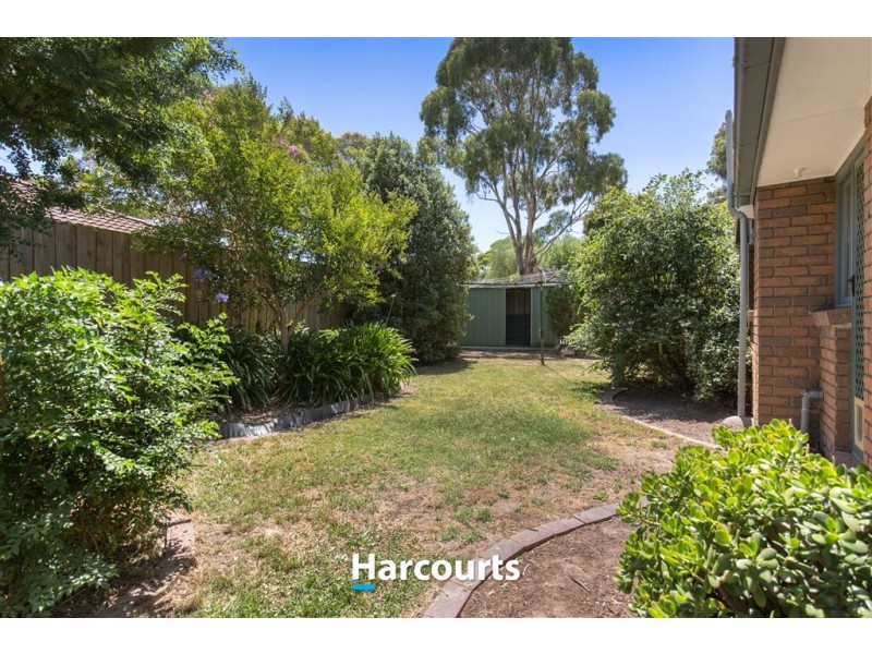 1 Nullica Court, Berwick VIC 3806