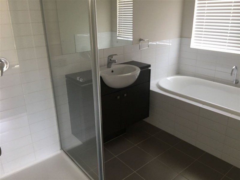 11 Whitehaven Street, Berwick VIC 3806