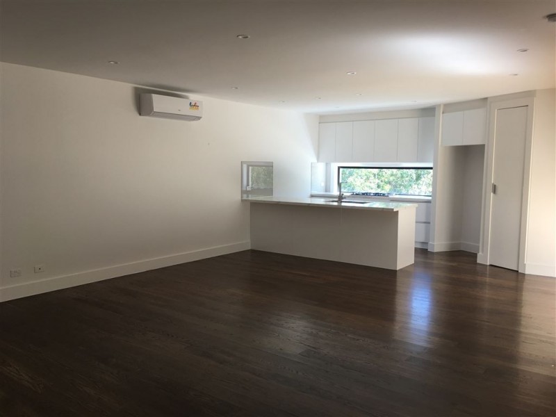 1/17 Rheanva Street, Berwick VIC 3806