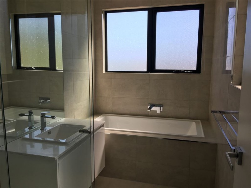 1/17 Rheanva Street, Berwick VIC 3806