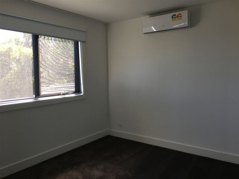 3/17 Rheanva Street, Berwick VIC 3806