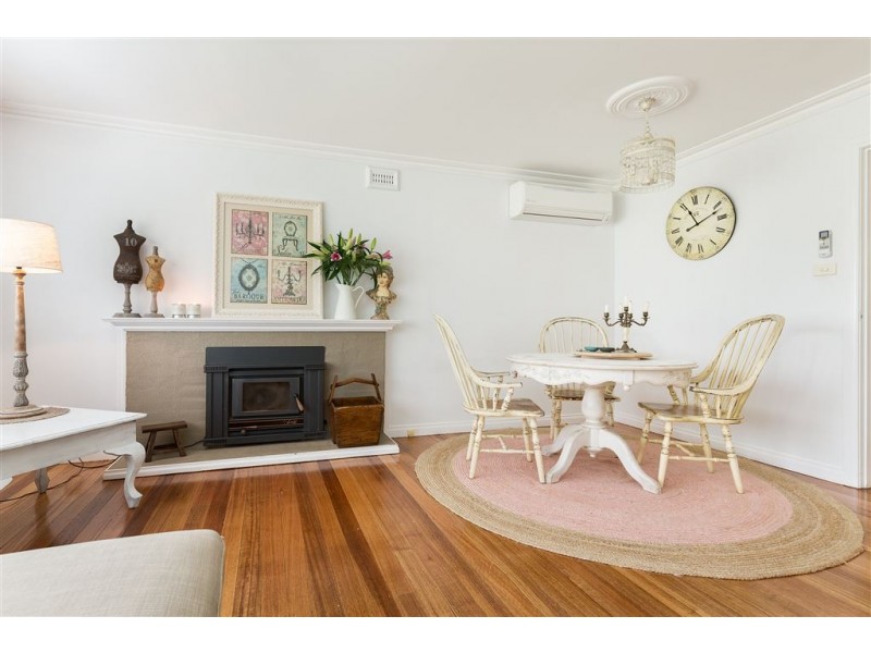 2 Olive Avenue, Harkaway VIC 3806