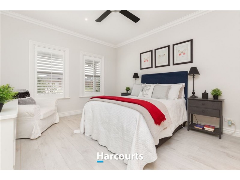 52 Riverstone Boulevard, Clyde North VIC 3978