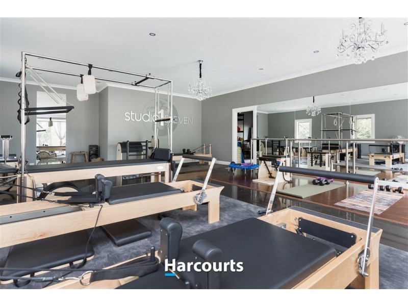 111 Buchanan Road, Berwick VIC 3806