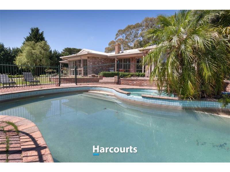 111 Buchanan Road, Berwick VIC 3806