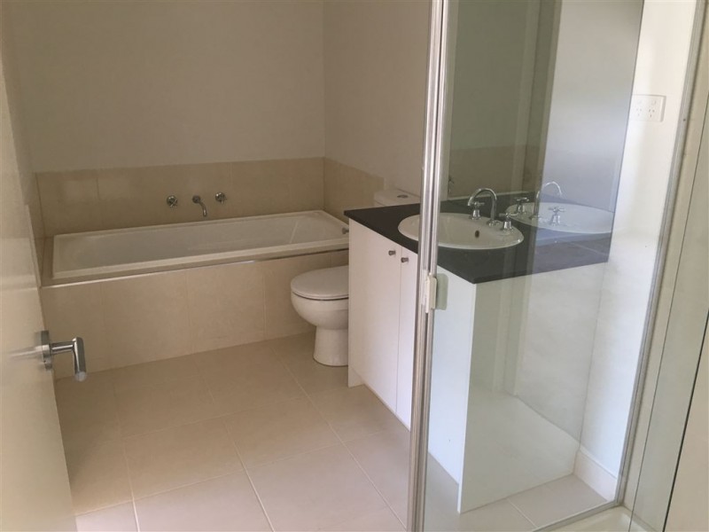 3 Metro Circuit, Berwick VIC 3806