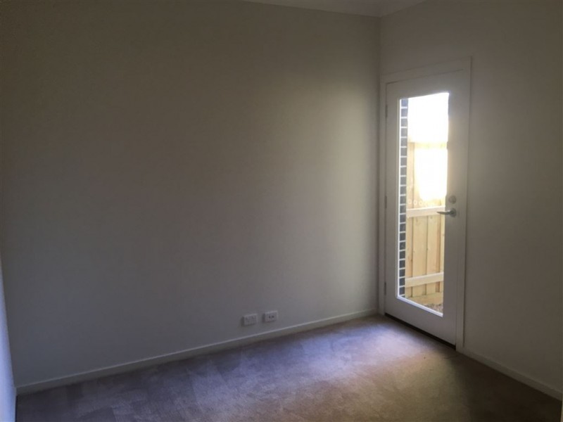 3 Metro Circuit, Berwick VIC 3806