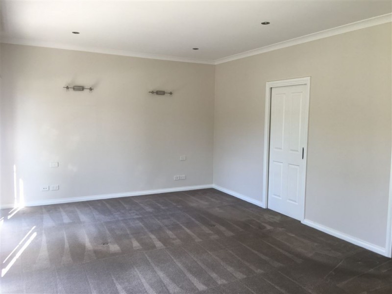 11 Montmorency Avenue, Berwick VIC 3806