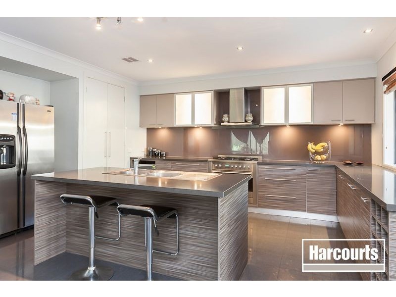 6 Cremona Place, Narre Warren South VIC 3805