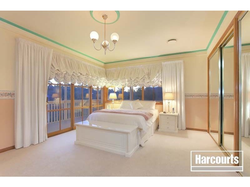 26-27 Caithwill Court, Narre Warren North VIC 3804