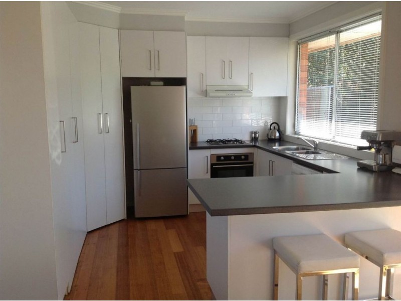 13 Evan Street, Berwick VIC 3806