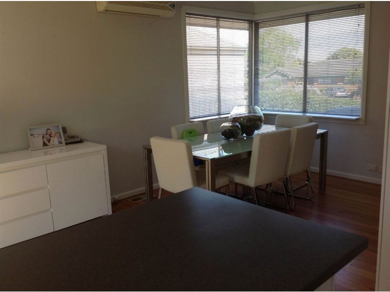 13 Evan Street, Berwick VIC 3806