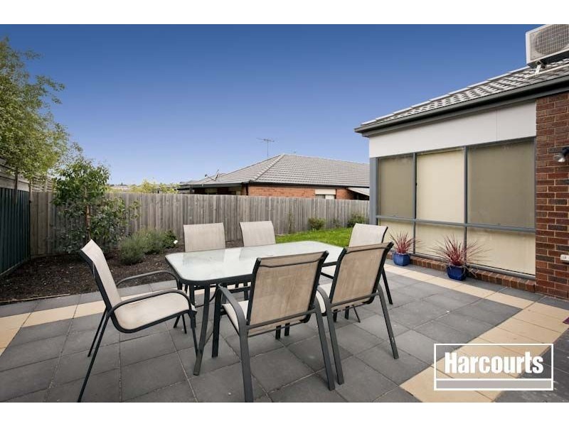 44 Domain Drive, Berwick VIC 3806