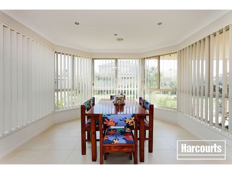 10 Sunflower Place, Berwick VIC 3806