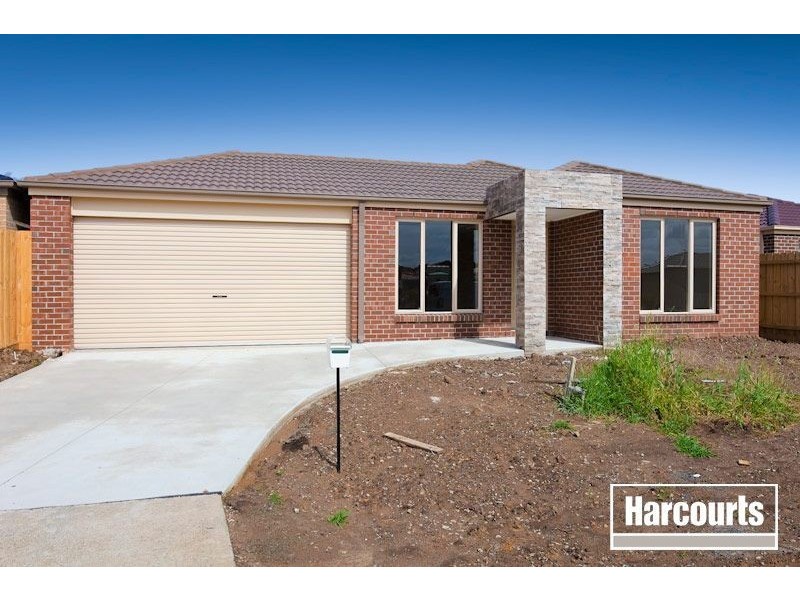 11 Carabott Place, Berwick VIC 3806