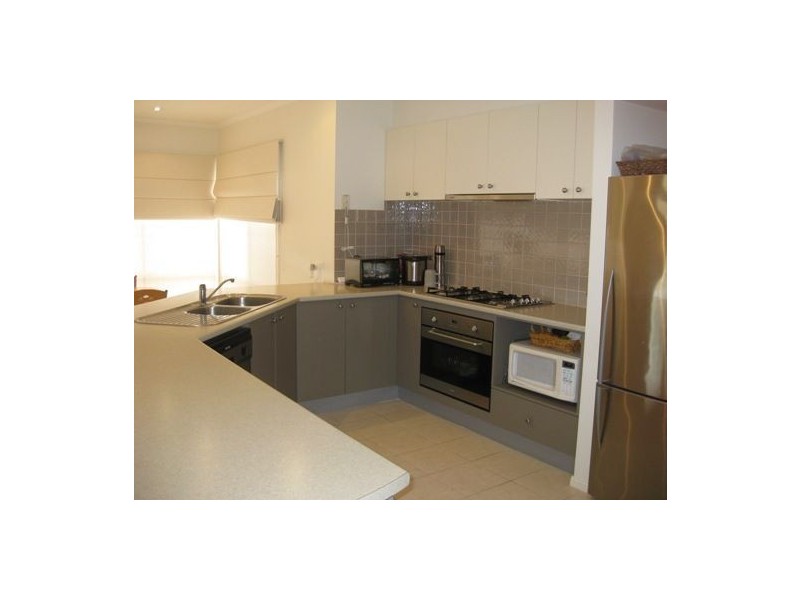 5 Glenview Rise, Berwick VIC 3806