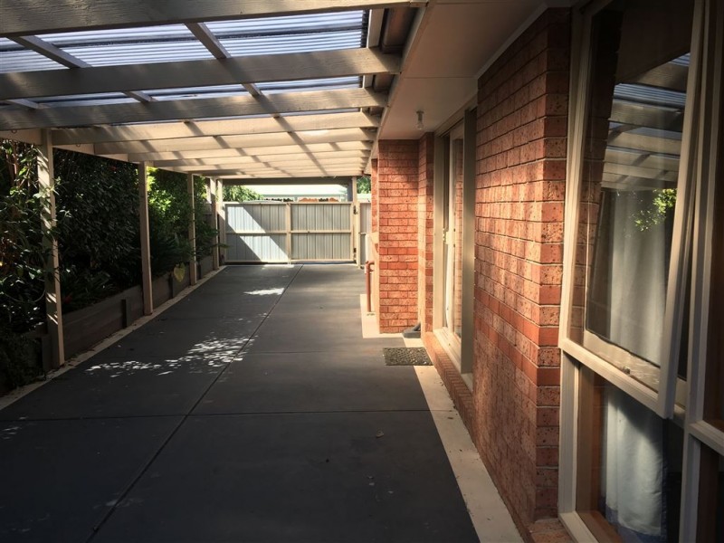 4B Messmate Court, Berwick VIC 3806