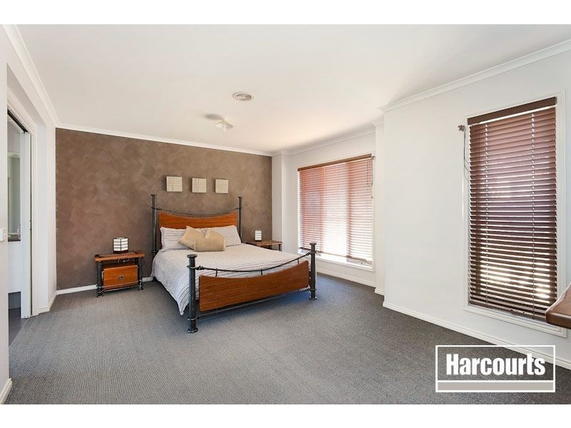 7 Daventry Court, Berwick VIC 3806