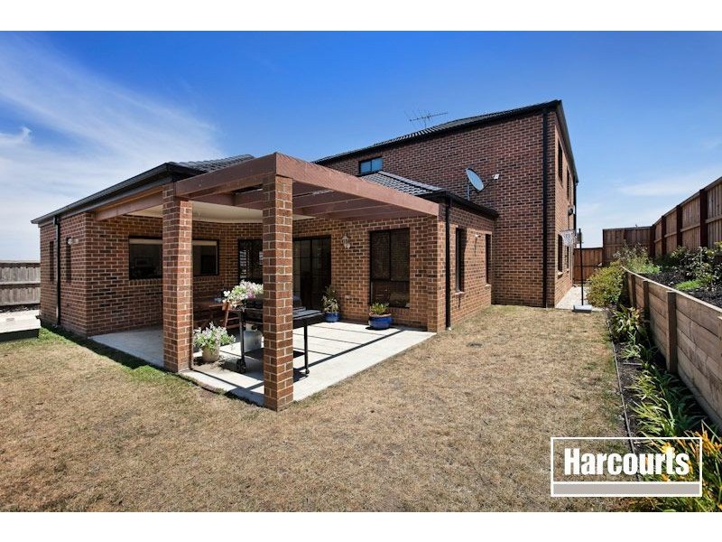 12 Jembecca Drive, Berwick VIC 3806